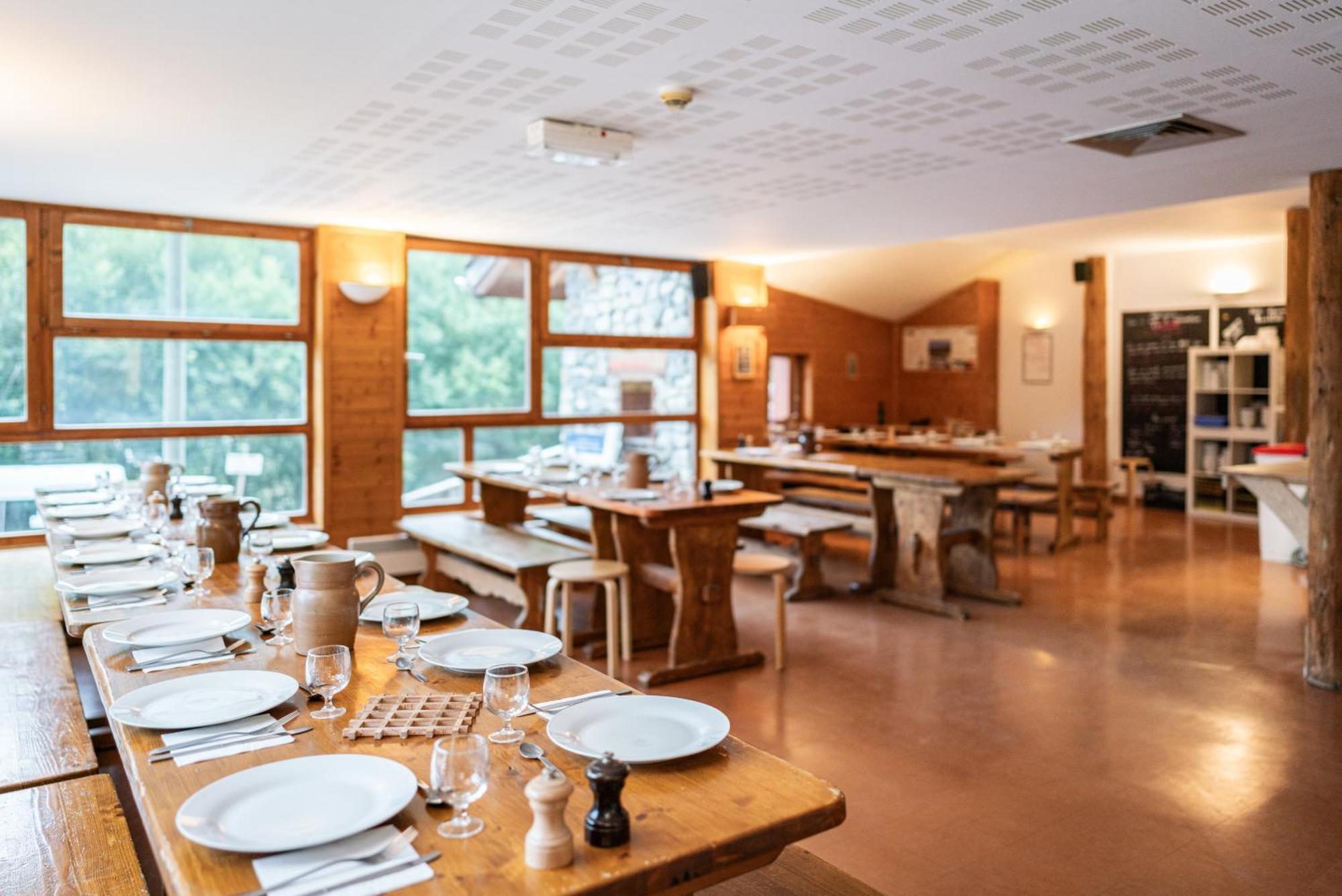 Auberge de Jeunesse HI La Clusaz Exterior foto