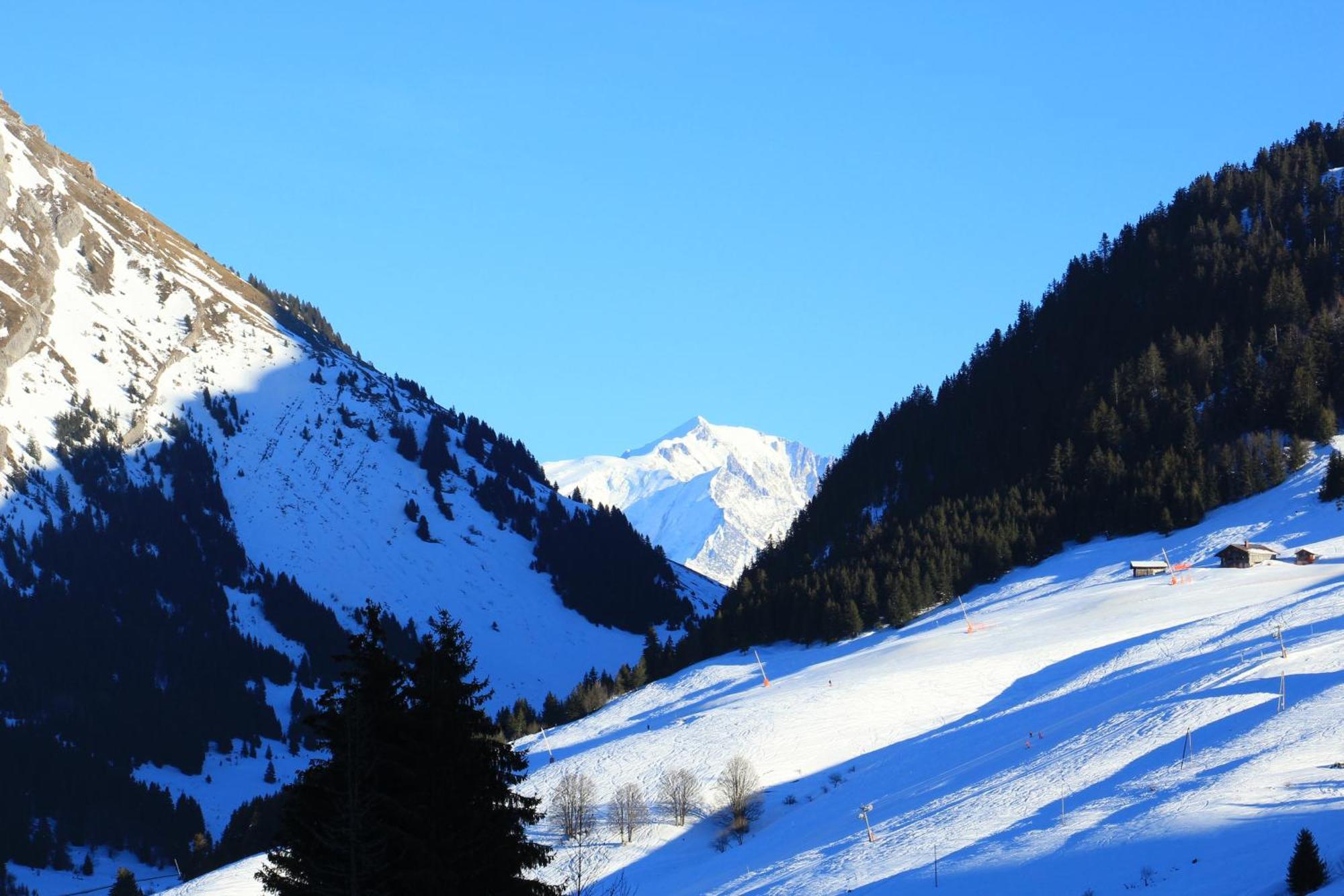 Auberge de Jeunesse HI La Clusaz Exterior foto